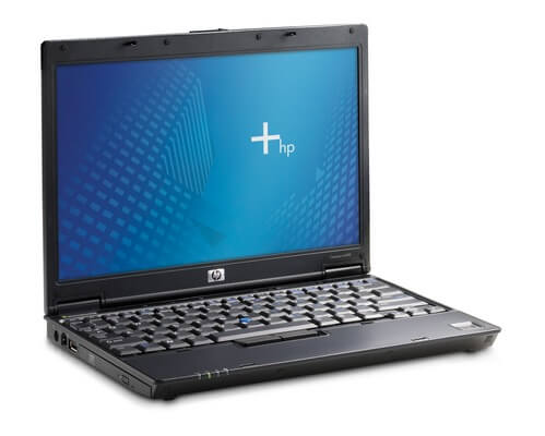 Замена петель на ноутбуке HP Compaq 2400